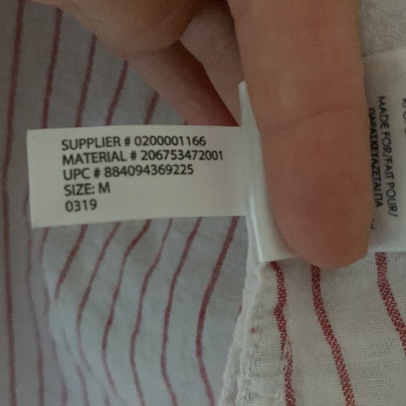 Chaps Linen Blend Bell Sleeve Red and White Pin Stripe Button Down Blouse M - Picture 8 of 9